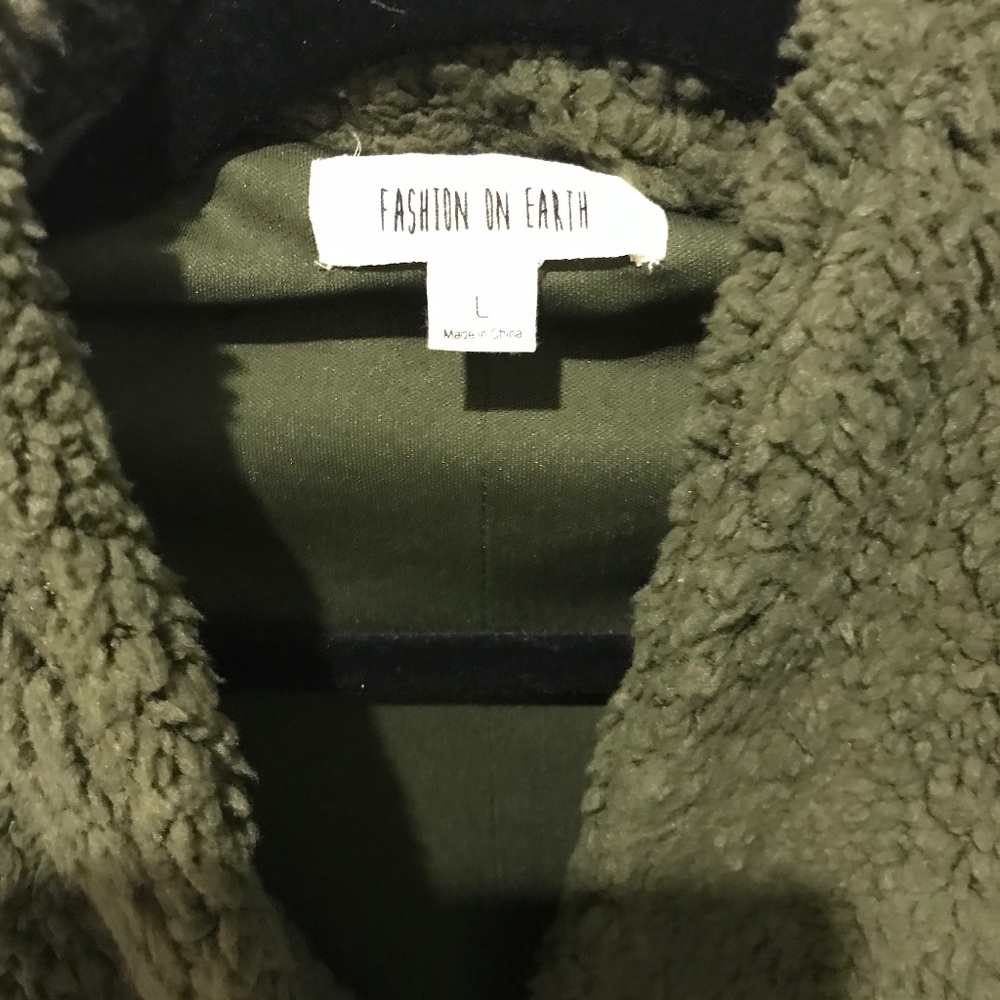 Fashion on Earth Fleece Cardigan - Picture 3 of 5